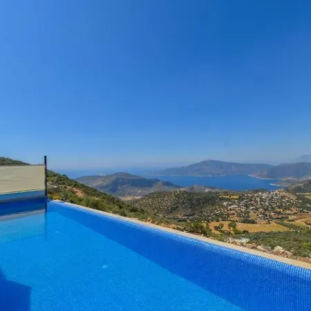 Villa Focus *